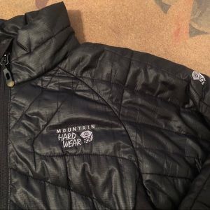 ✨SOLD!✨Mountain Hardwear jacket